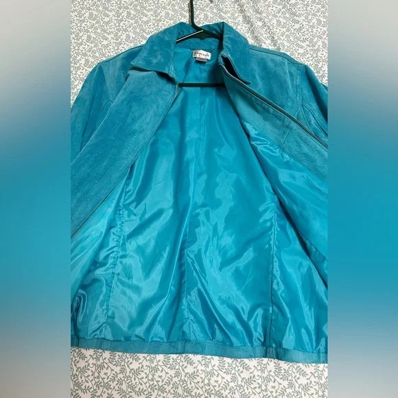 Chico’s 100% Leather Jacket - Picture 6 of 9